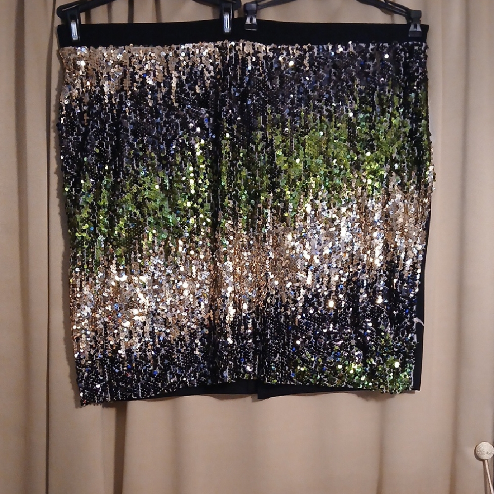 Ashley Stewart Black and Gold Sequin Pencil Skirt